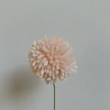 Mini Pompom Flower