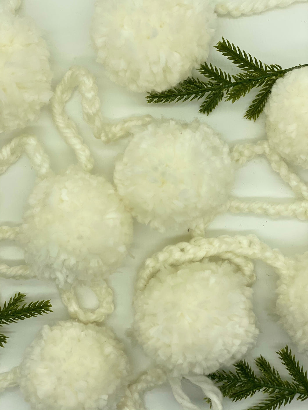 Snow Ball Garland